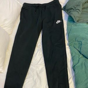 Black Nike sweatpants size small.